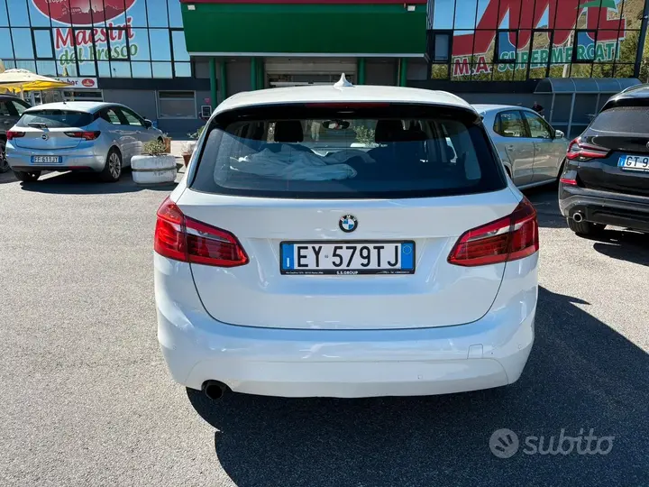 BMW 2 Series 2015 photo 2