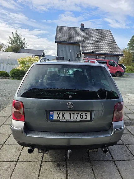 Volkswagen Passat 2004 photo 4