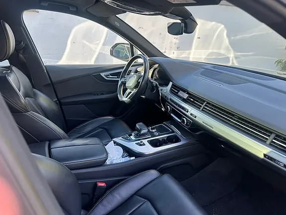 Audi Q7 2017 photo 4