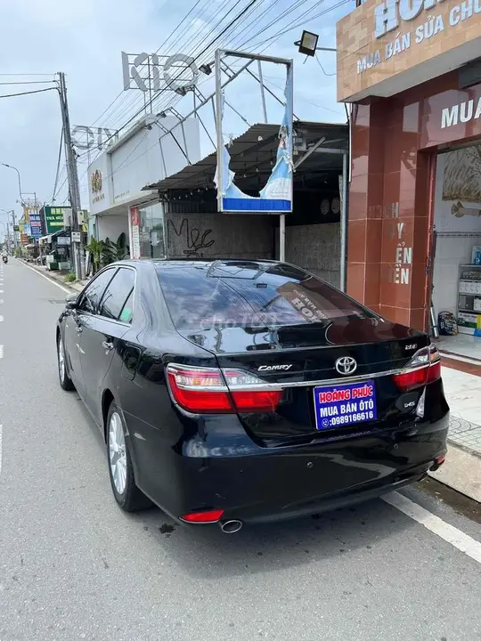 Toyota Camry 2019 photo 2