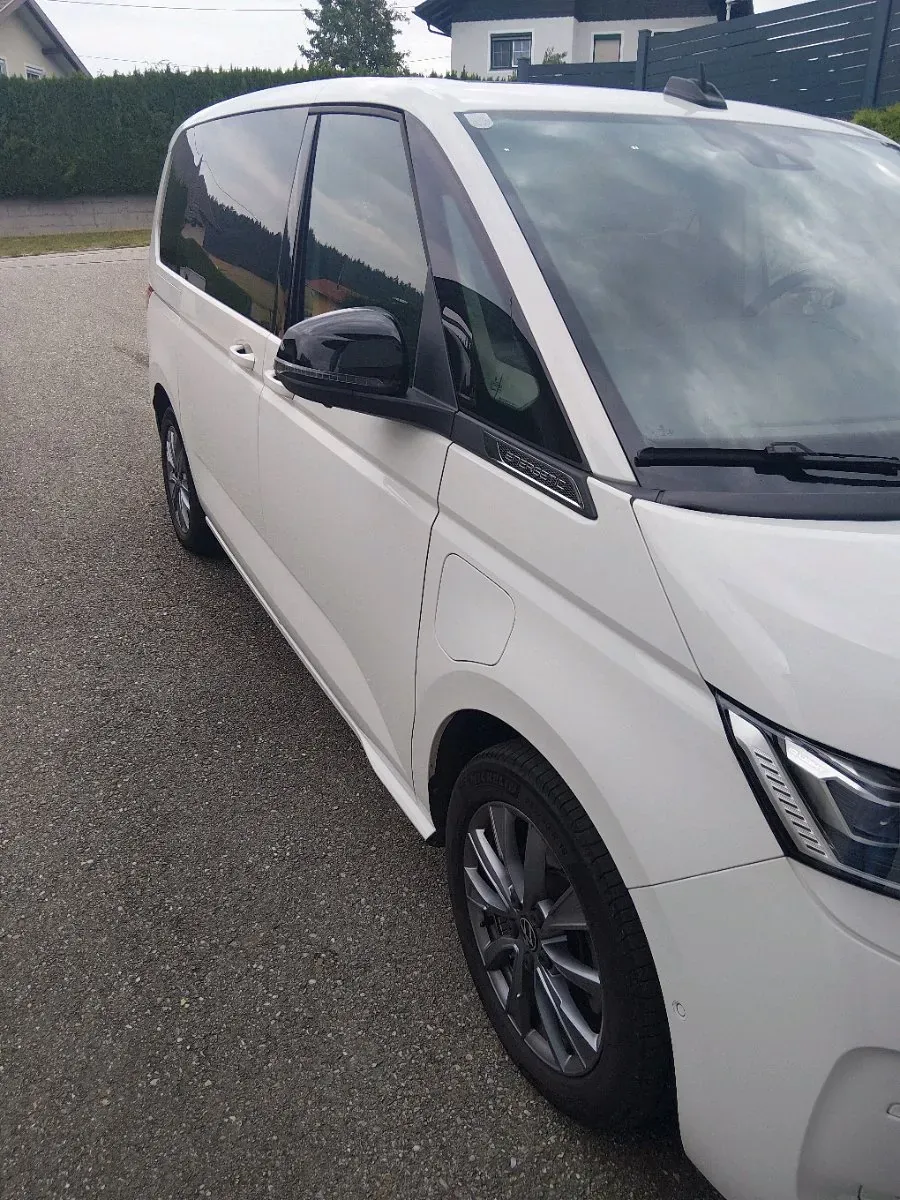 Volkswagen T7 2022 photo 3