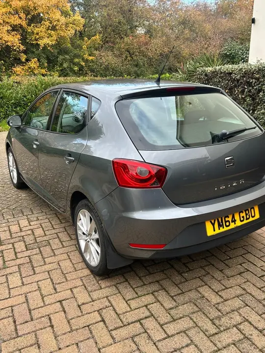 Seat Ibiza 2015 photo 3