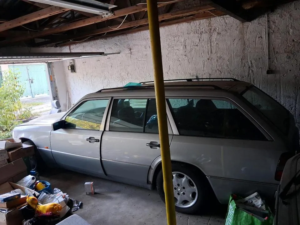 Mercedes-Benz E 200 T