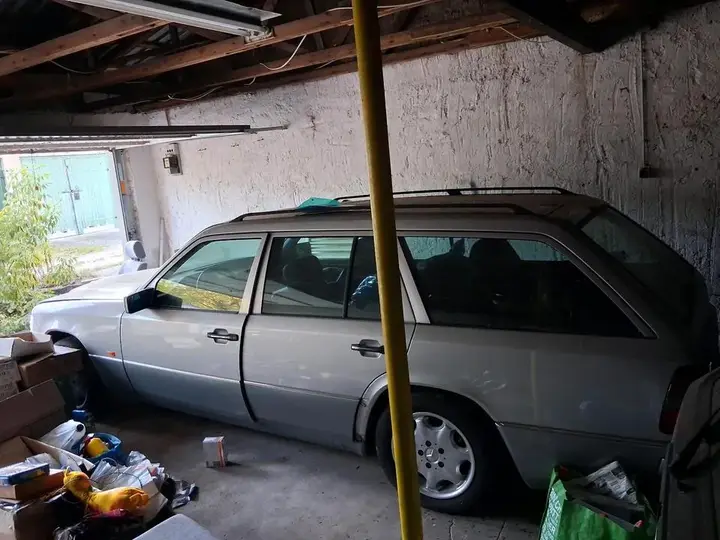 Mercedes-Benz E 200 T