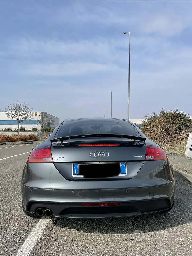 Audi Tt 2011 photo 3