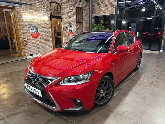 Lexus Ct200H 2016 photo 2