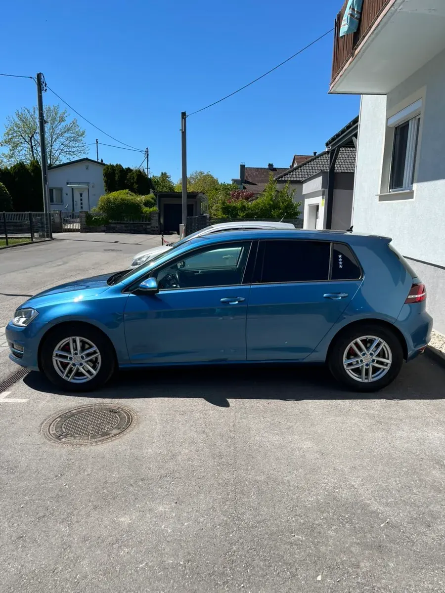 Volkswagen Golf 2015 photo 2