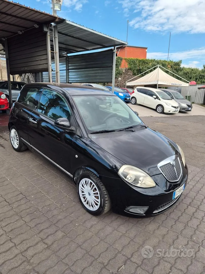Lancia Ypsilon 2011 photo 4