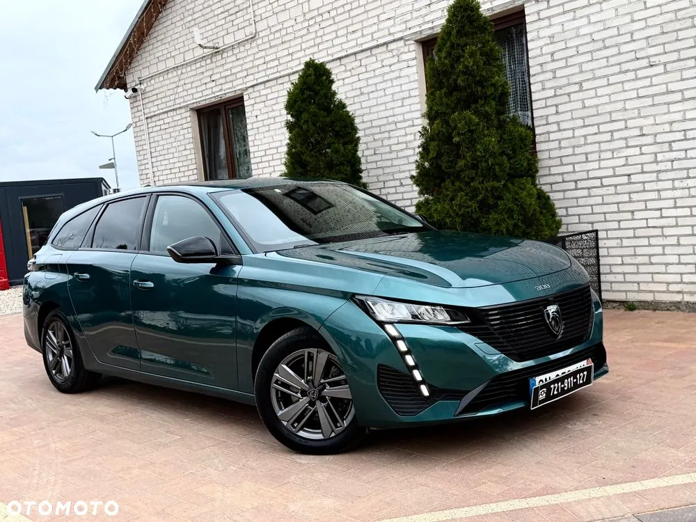 Peugeot 308 2023 photo 3