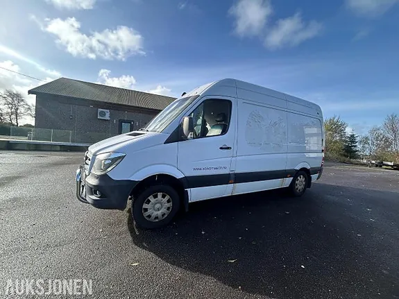 Mercedes-Benz Sprinter