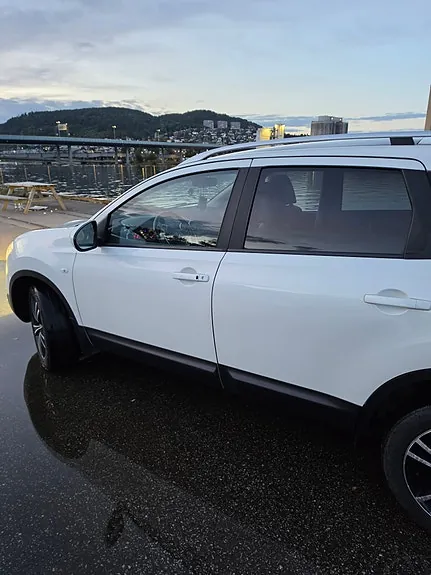 Nissan Qashqai 2013 photo 4