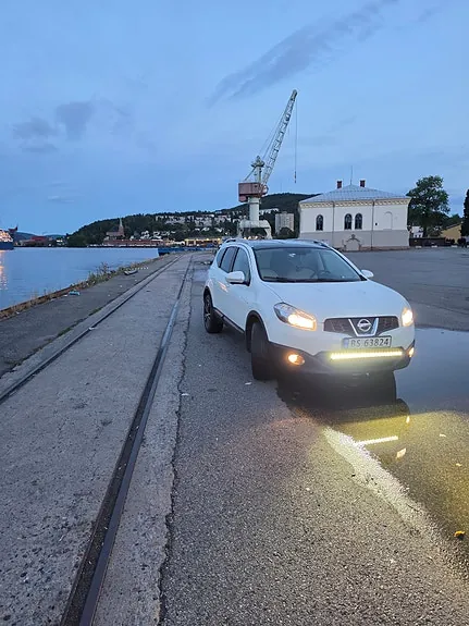 Nissan Qashqai 2013 photo 2