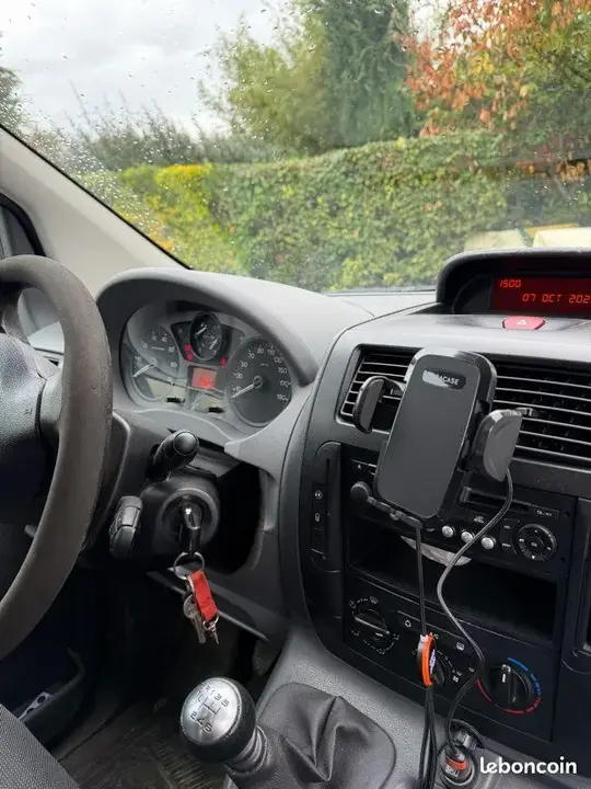Citroen Jumpy 2011 photo 3