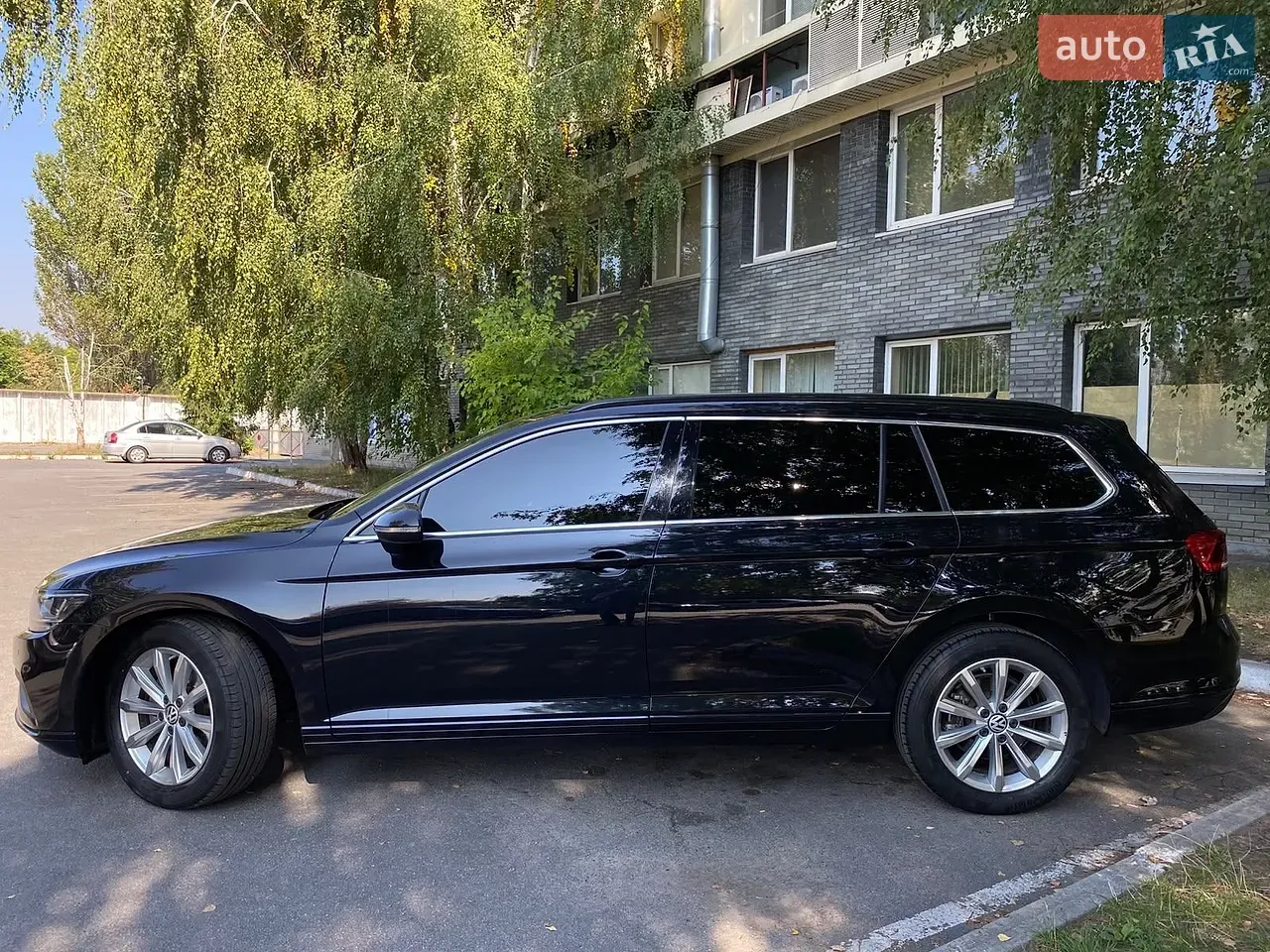 Volkswagen Passat 2019 photo 5