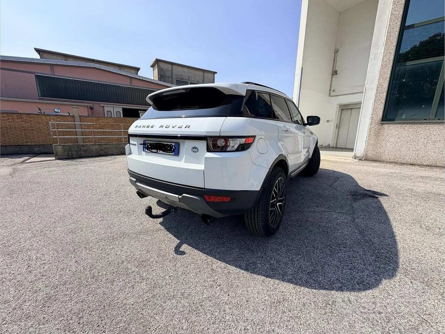 Land Rover Range Rover Evoque 2012 photo 3