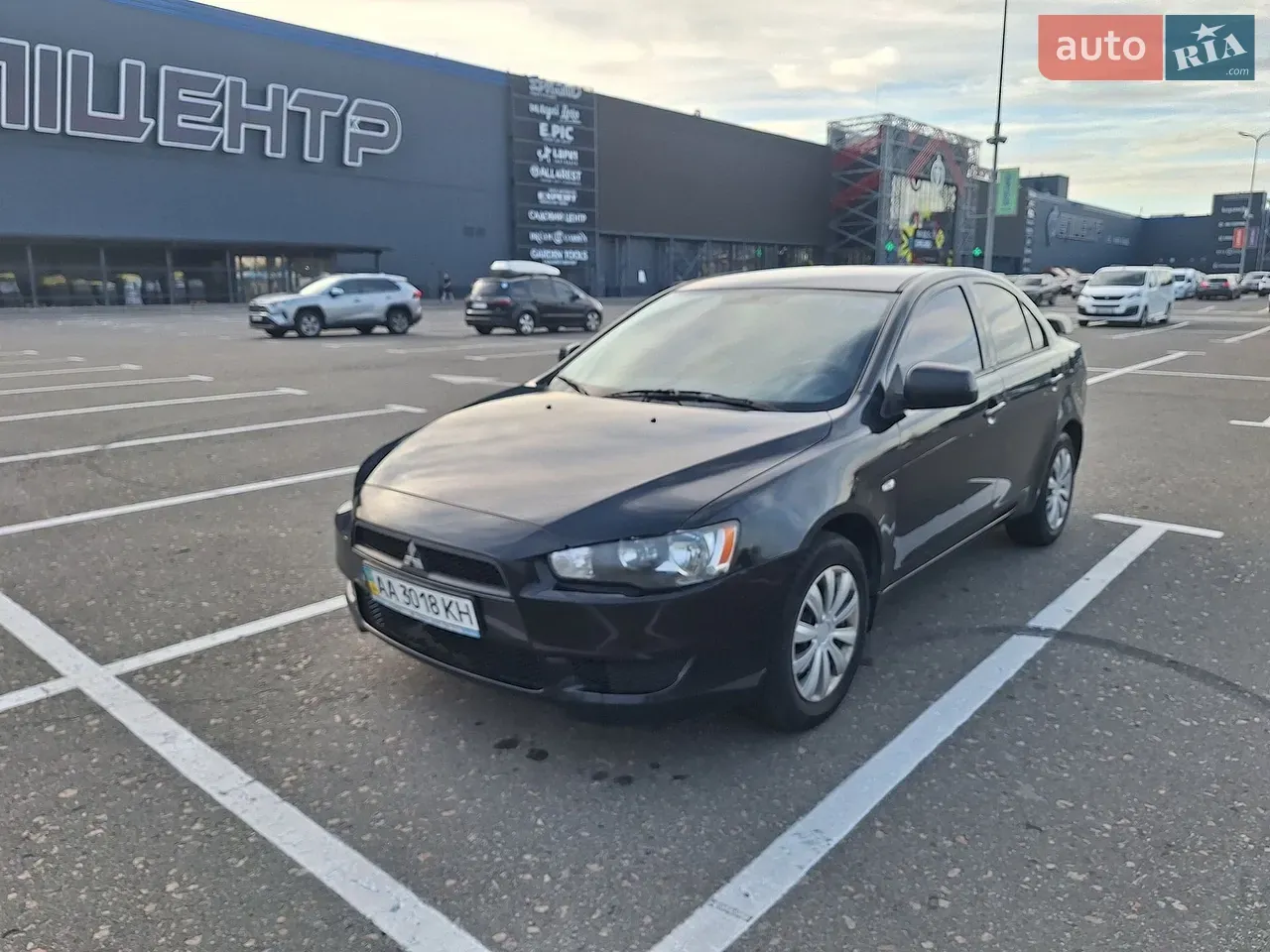 Mitsubishi Lancer 2010 photo 3