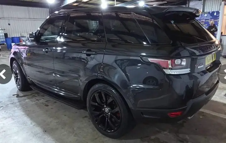 Land Rover Range Rover Sport 2014 photo 2