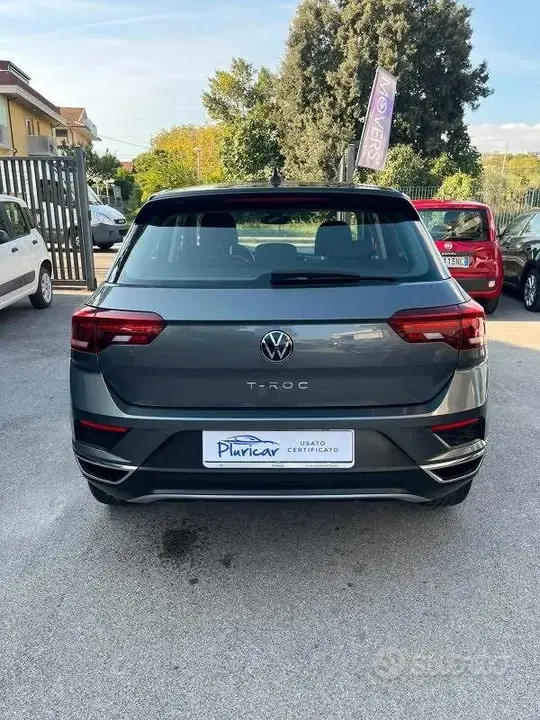 Volkswagen T-Roc 2021 photo 4
