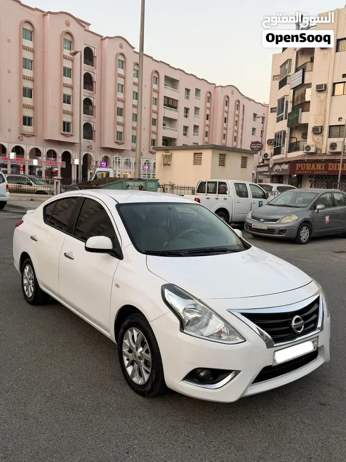Nissan Sunny 2022 photo 2