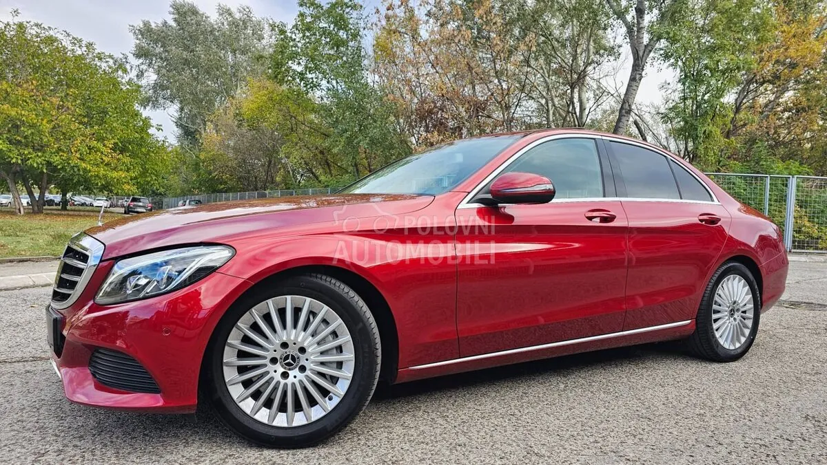 Mercedes-Benz C 400 2017 photo 2