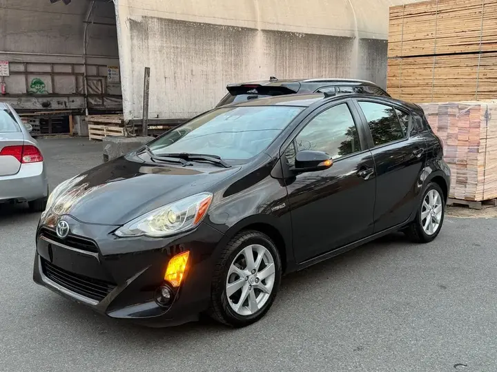 Toyota Prius C