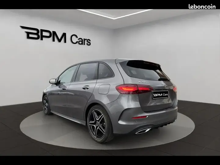 Mercedes-Benz B-Class 2023 photo 4