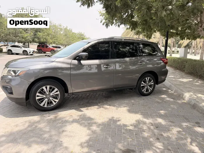 Nissan Pathfinder 2018 photo 3