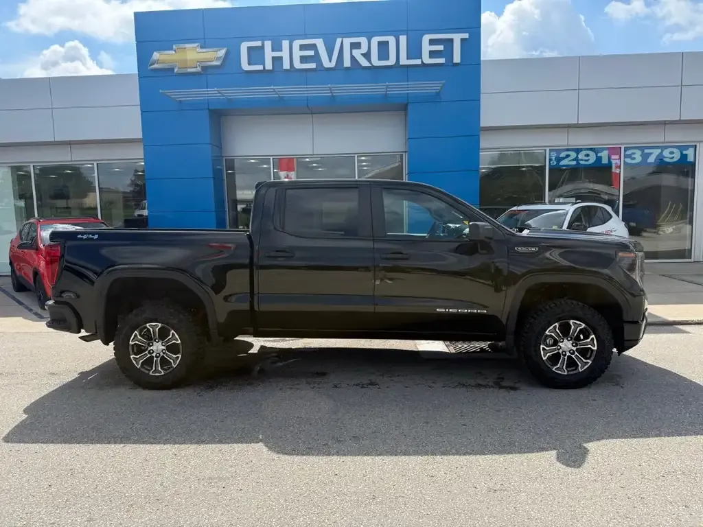 GMC Sierra 1500 2026 photo 2