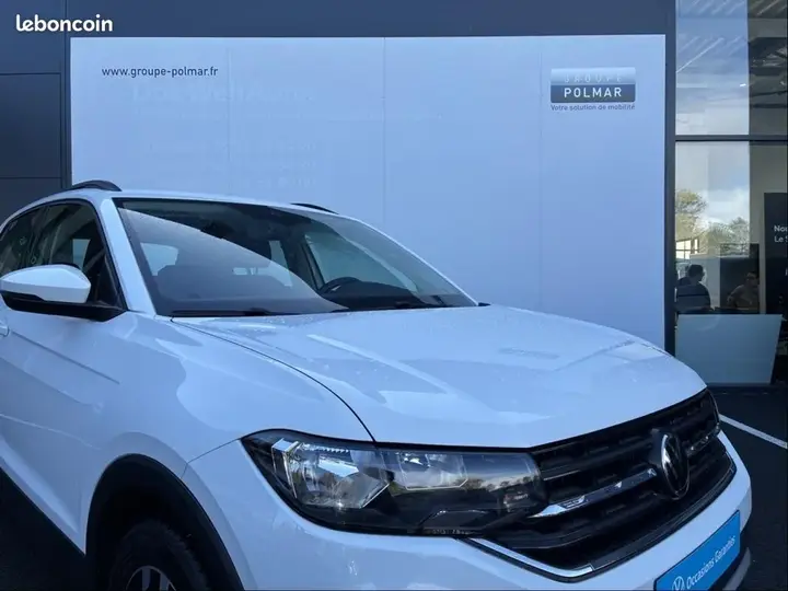 Volkswagen T-Cross 2023 photo 2