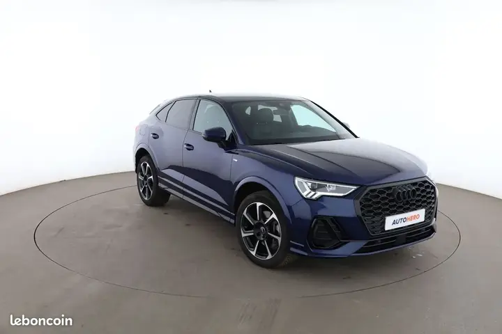 Audi Q3 2023 photo 4
