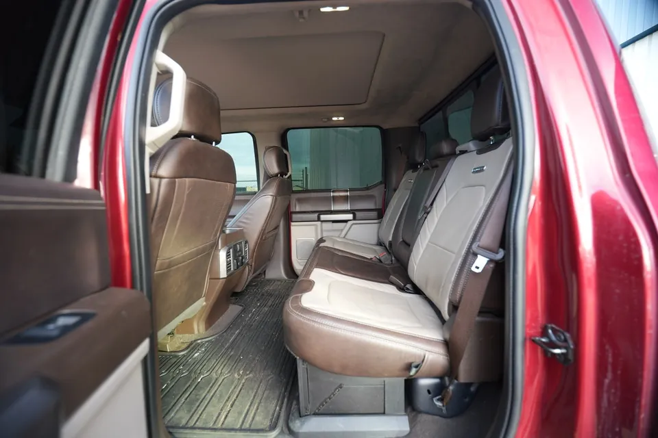 Ford Super Duty F-350 2019 photo 3
