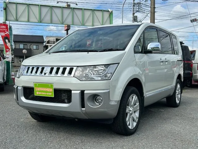 Mitsubishi Delica D 2017 photo 3