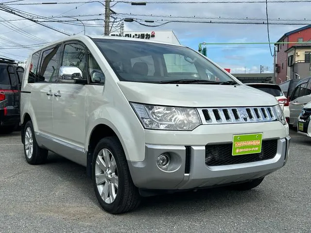 Mitsubishi Delica D