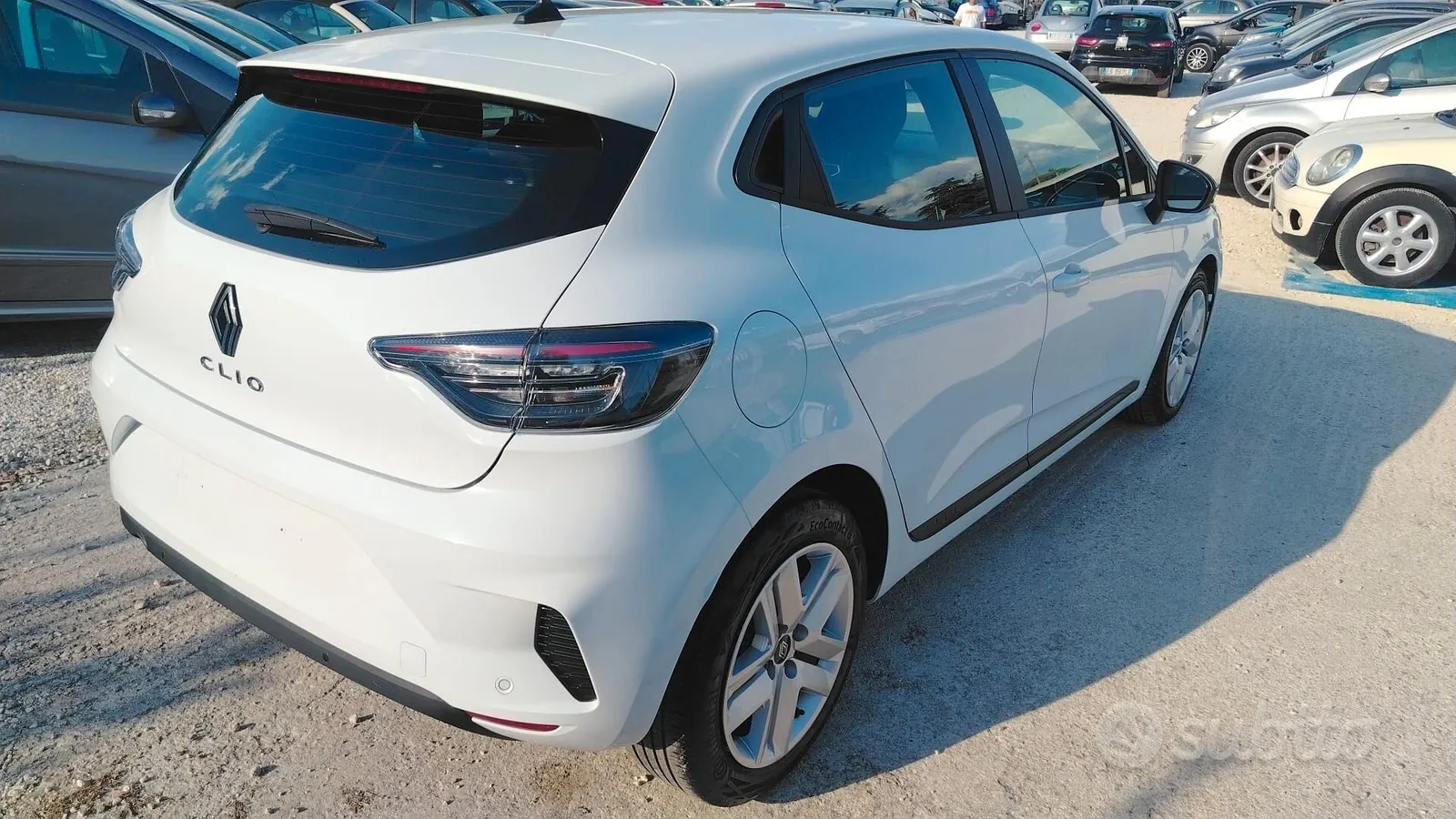Renault Clio 2025 photo 3