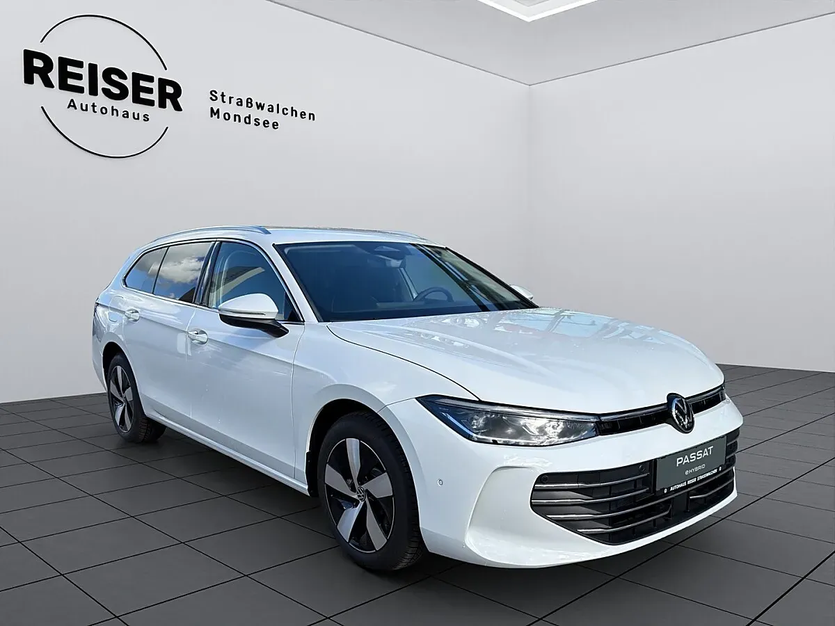 Volkswagen Passat 2026 photo 2