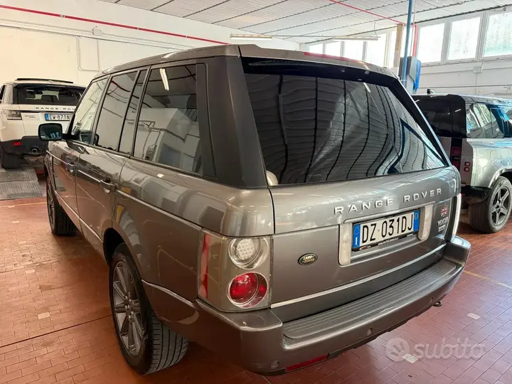 Land Rover Range Rover 2009 photo 4