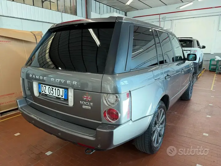 Land Rover Range Rover 2009 photo 3