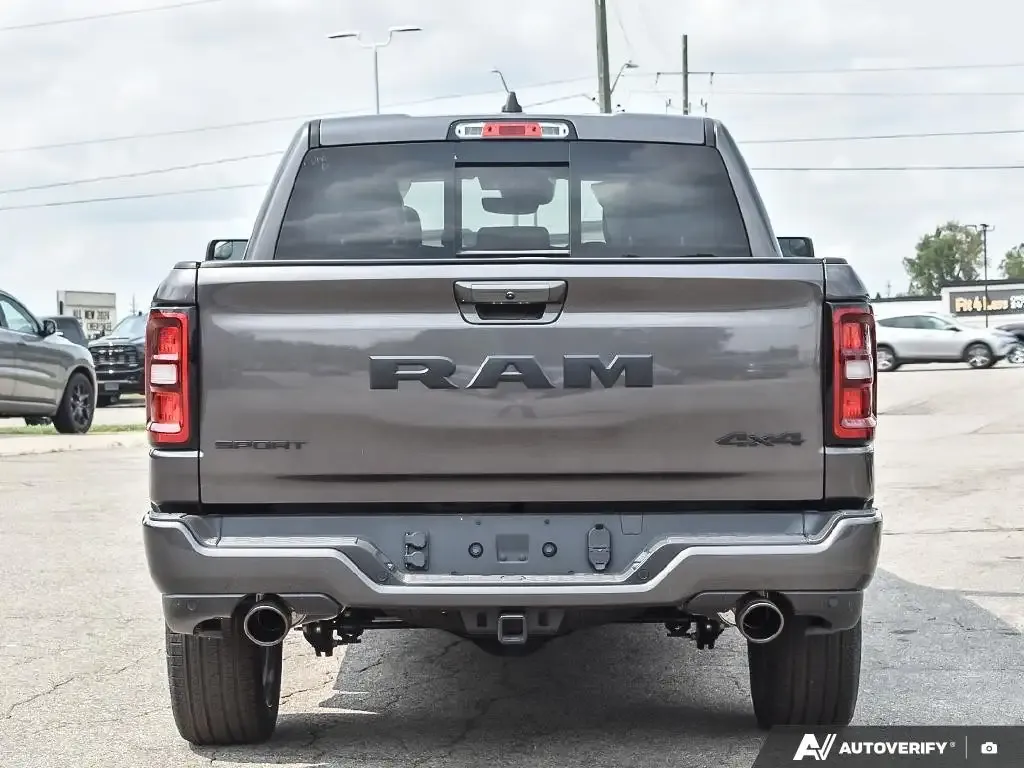 Ram 1500 Sport 2026 photo 5