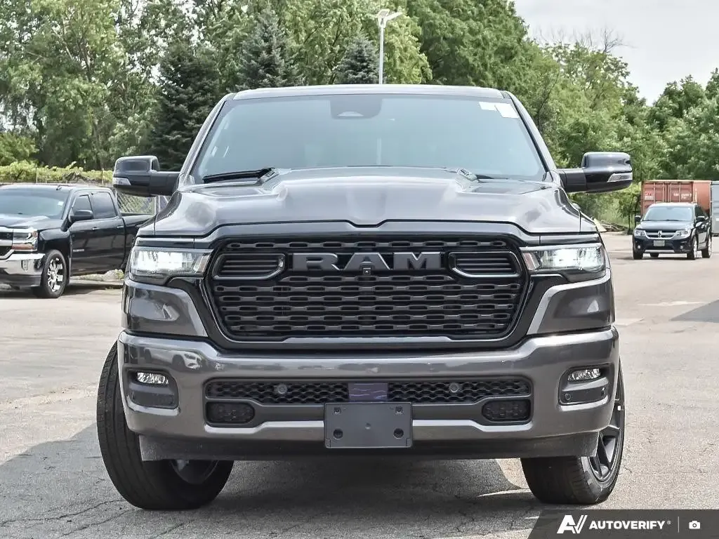 Ram 1500 Sport 2026 photo 2
