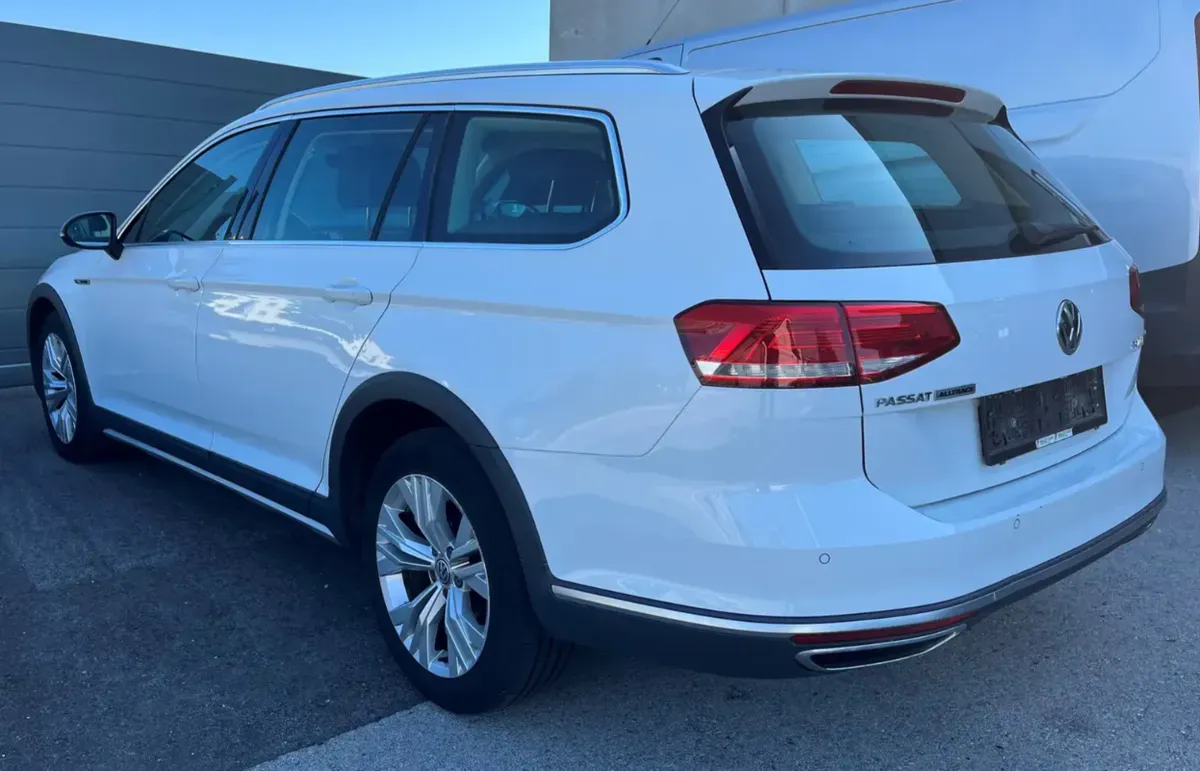 Volkswagen Passat 2017 photo 3