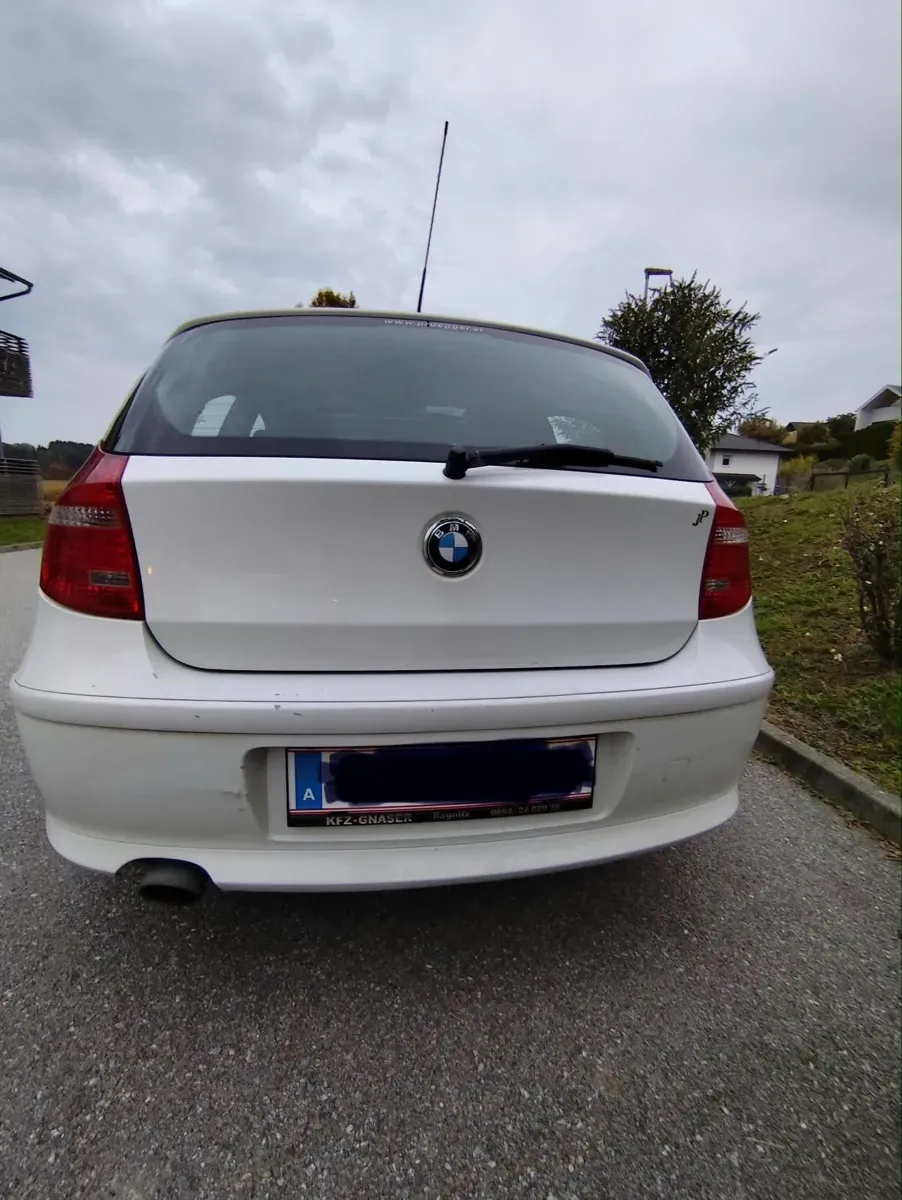 BMW 1 Series 2008 photo 3
