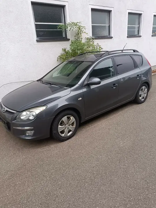 Hyundai I30 2009 photo 2