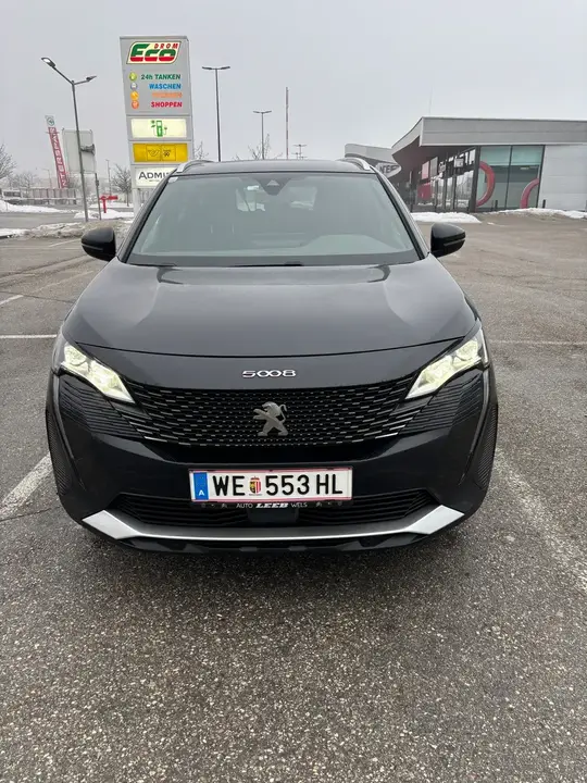 Peugeot 5008 2021 photo 2