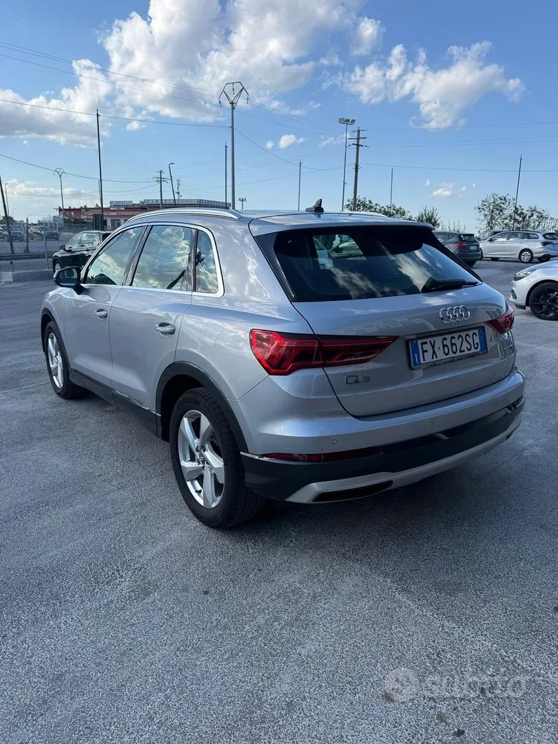 Audi Q3 2019 photo 5