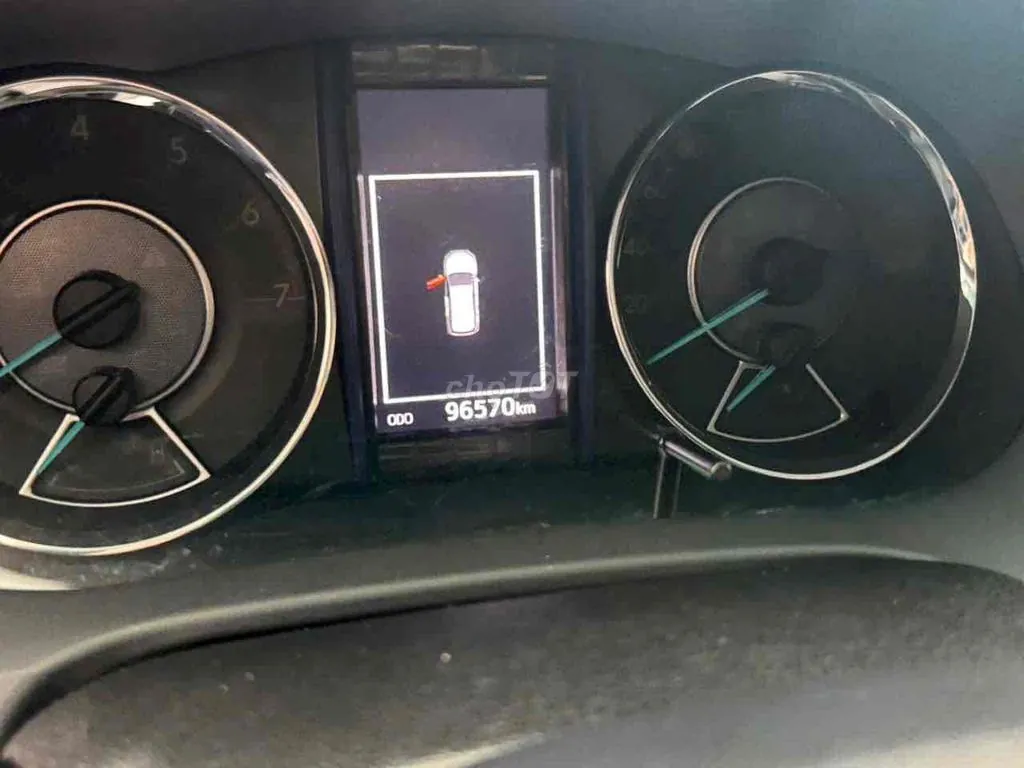 Toyota Fortuner 2018 photo 3