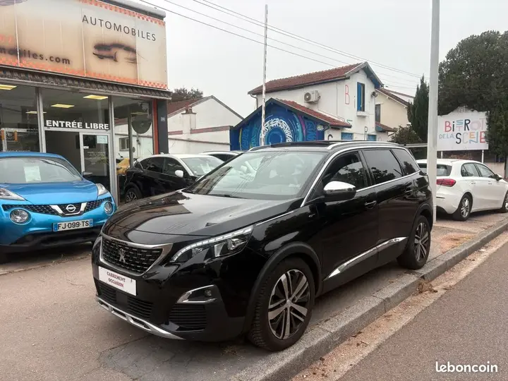 Peugeot 5008