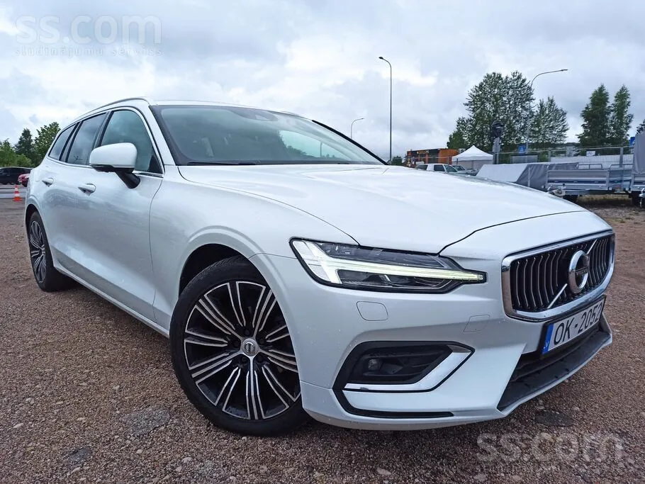 Volvo V60 2019 photo 2