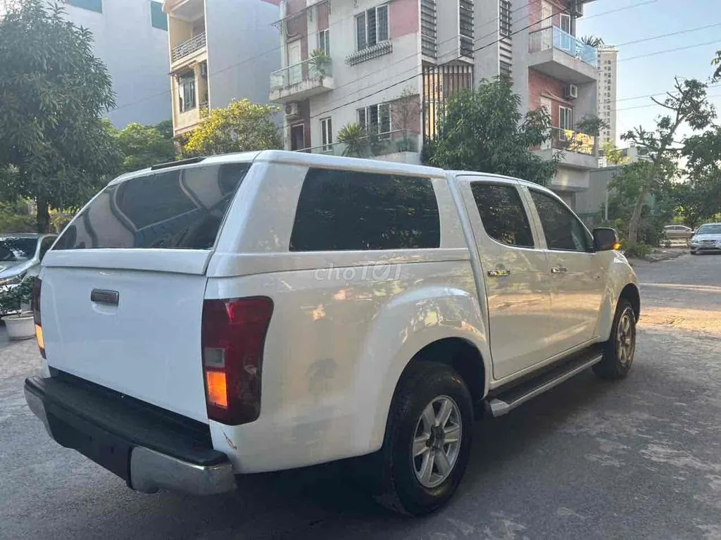 Isuzu D-Max 2014 photo 4