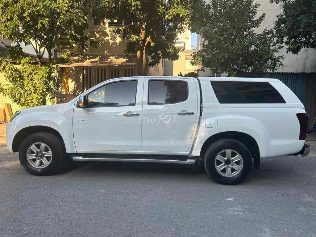 Isuzu D-Max 2014 photo 5