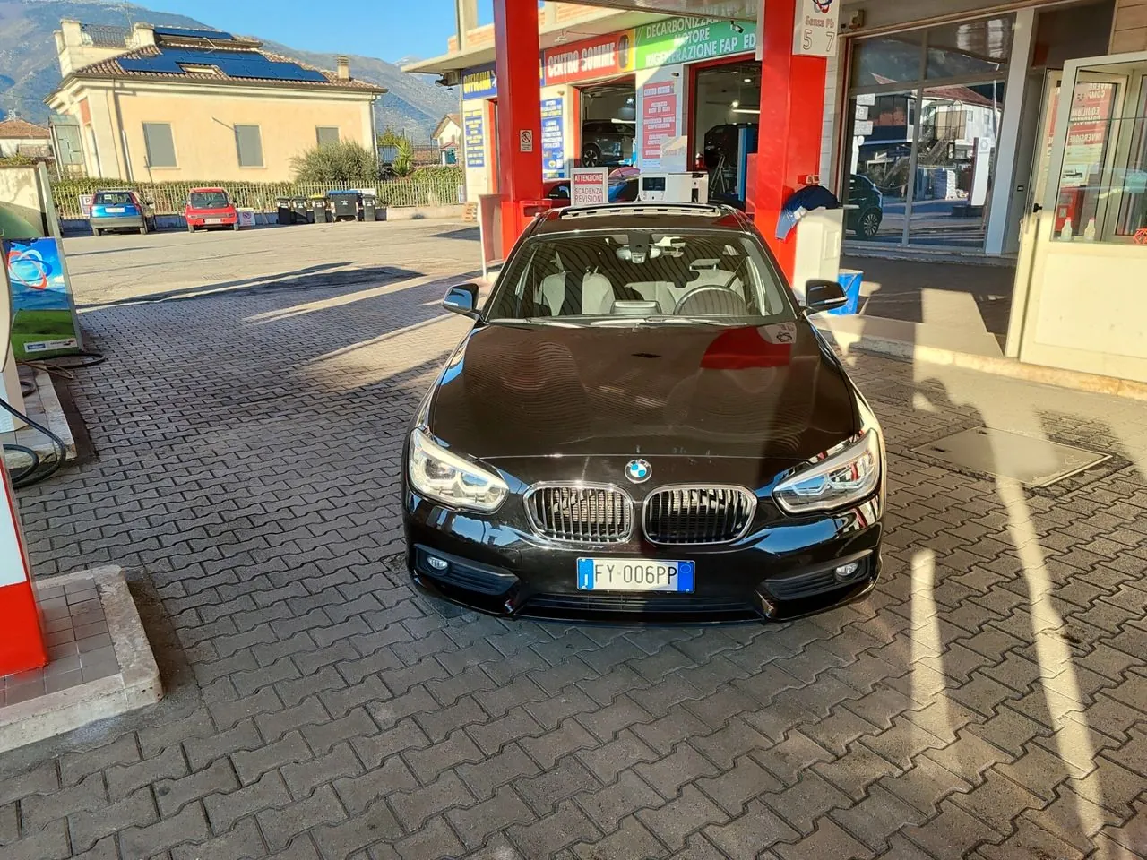 BMW 116I 2015 photo 2